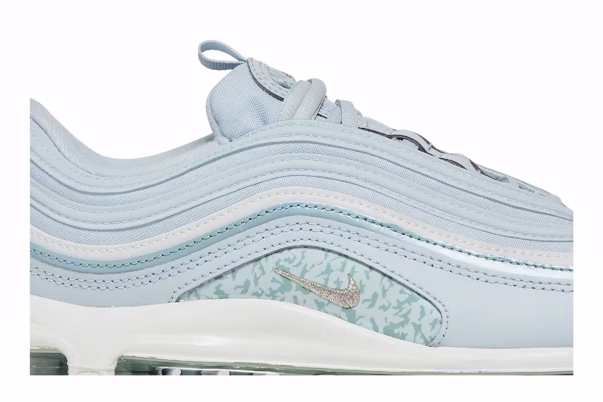 Nike Women's Air Max 97 Blue Camo, view 3