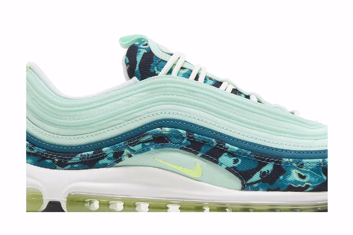 Nike Women's Air Max 97 Moth Camo, view 3