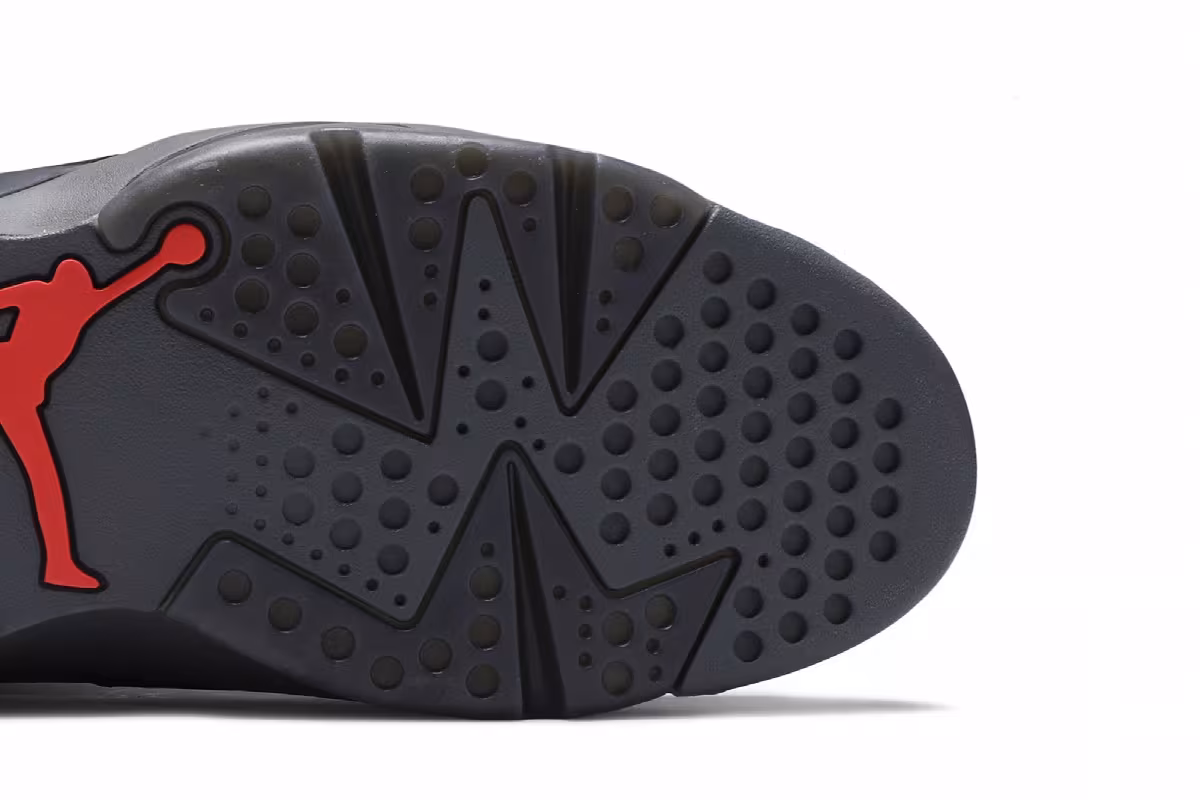Paris Saint-Germain x Air Jordan 6 Iron Grey, view 6