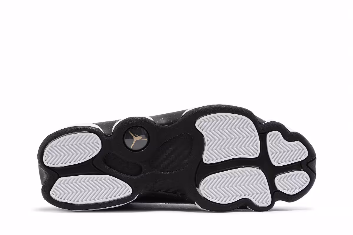 Air Jordan 6 Rings Black Metallic Gold, view 5