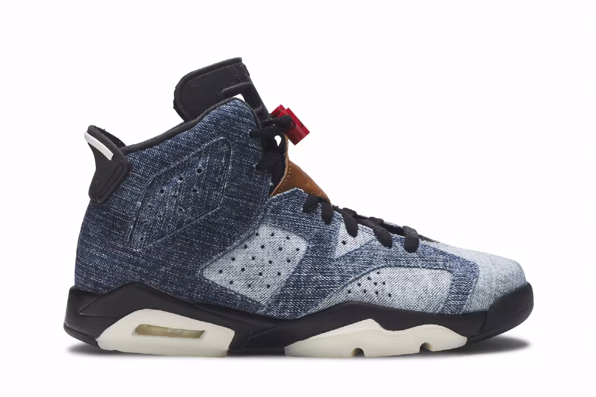 Air Jordan 6 GS Washed Denim, view 2