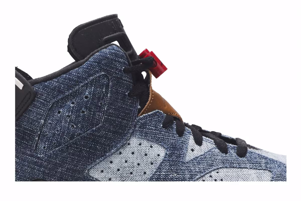 Air Jordan 6 GS Washed Denim, view 3