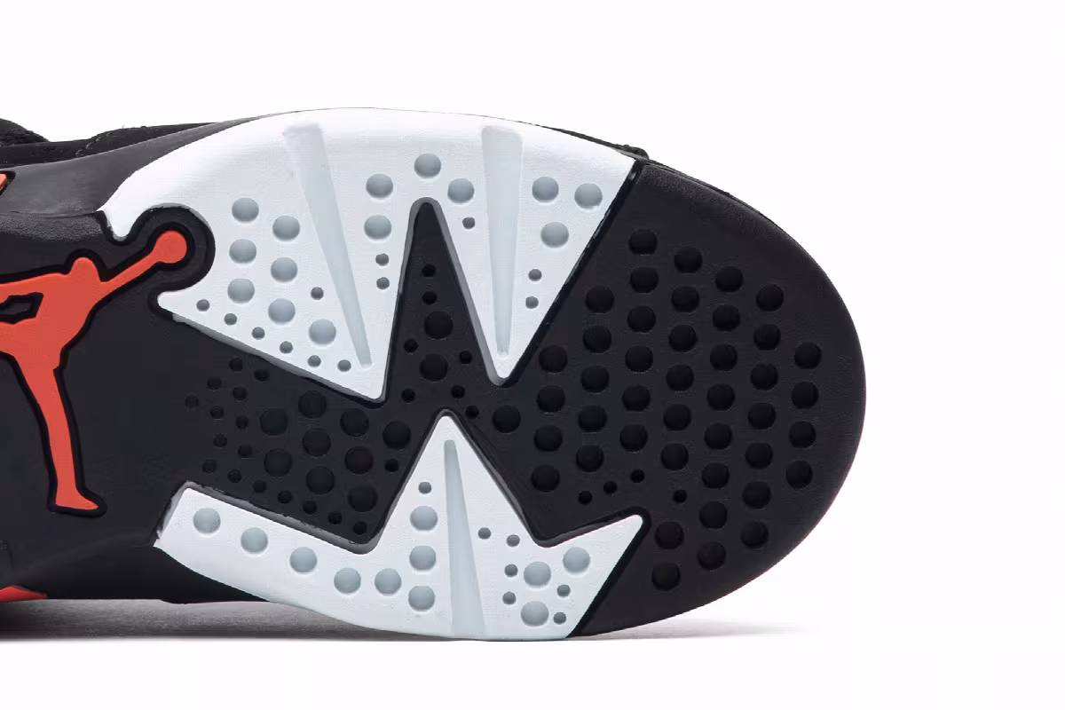 Air Jordan 6 PS Infrared 2019, view 6