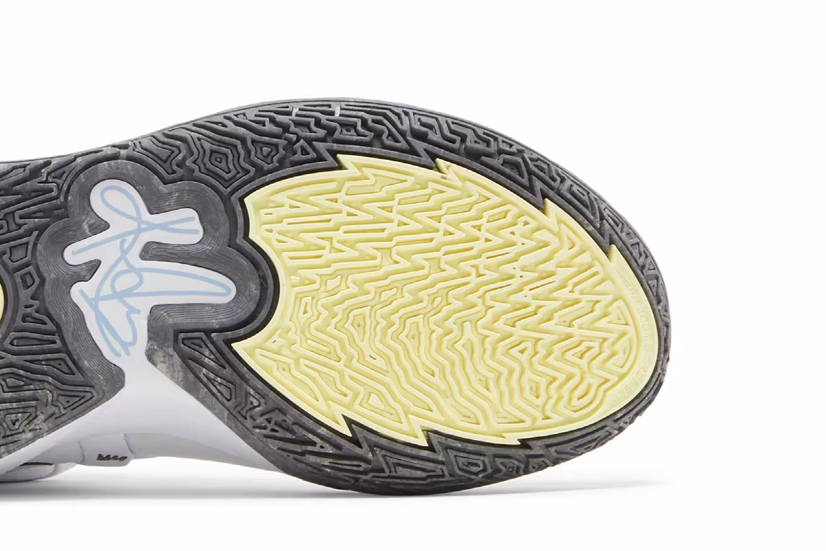 Nike Kyrie Infinity EP Smoke and Mirrors, view 6