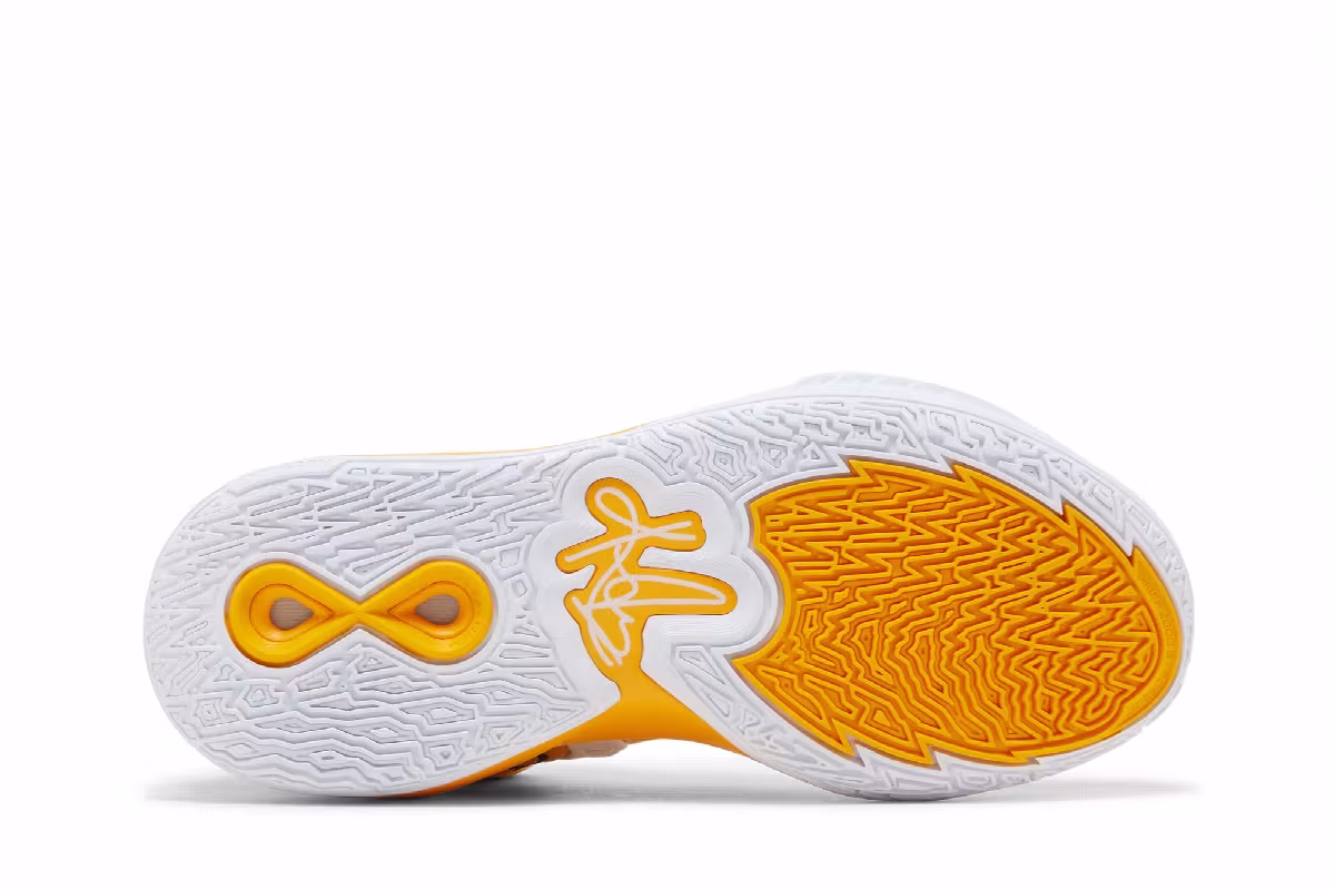 Nike Kyrie Infinity TB University Gold, view 5