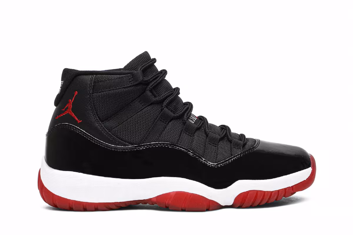 Air Jordan 11 Bred 2019, view 2