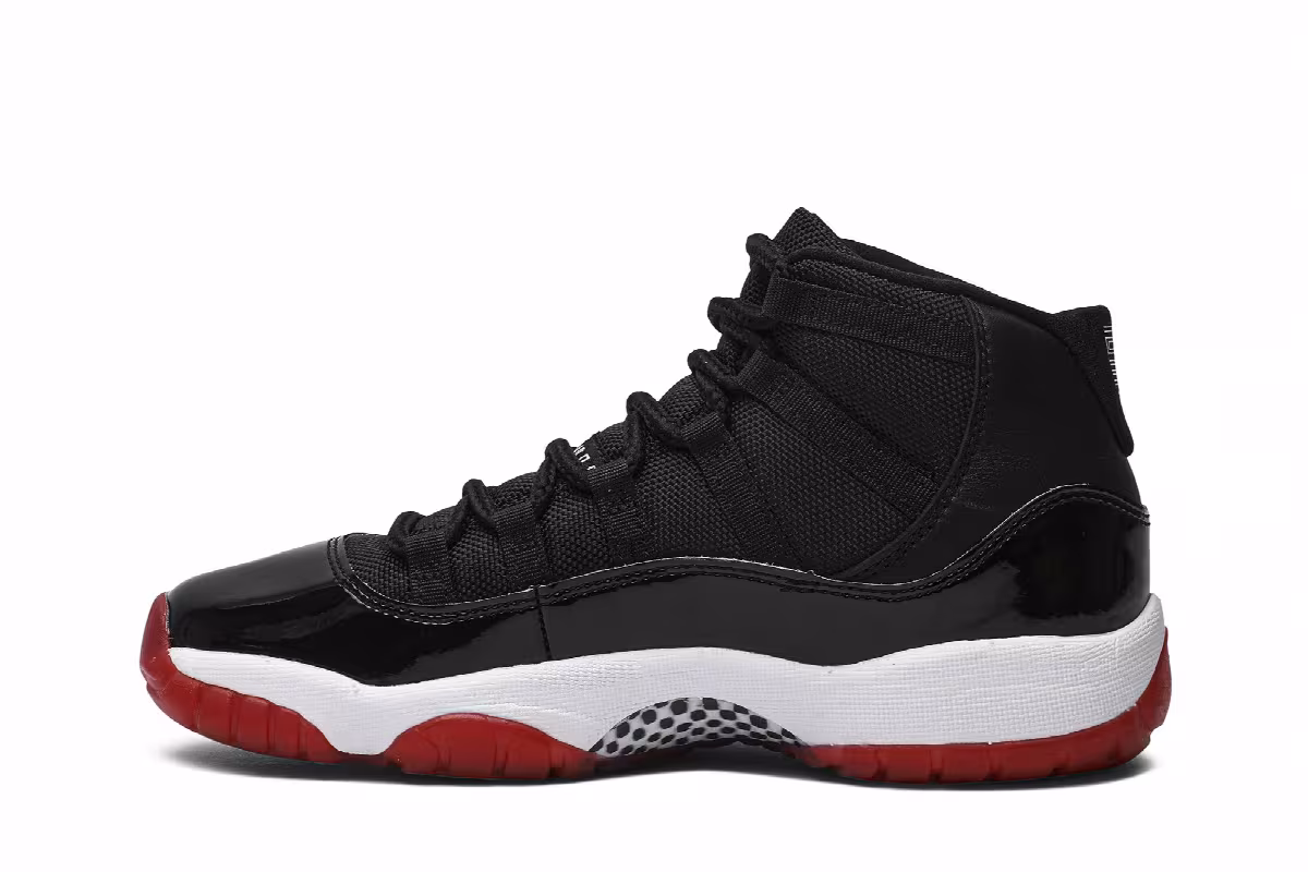 Air Jordan 11 GS Bred 2019, view 4