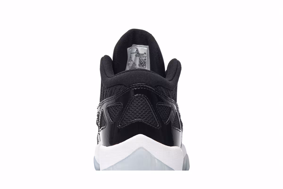 Air Jordan 11 Low IE Space Jam, view 8