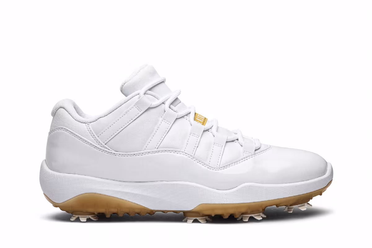 Air Jordan 11 Low Golf Metallic Gold, view 2