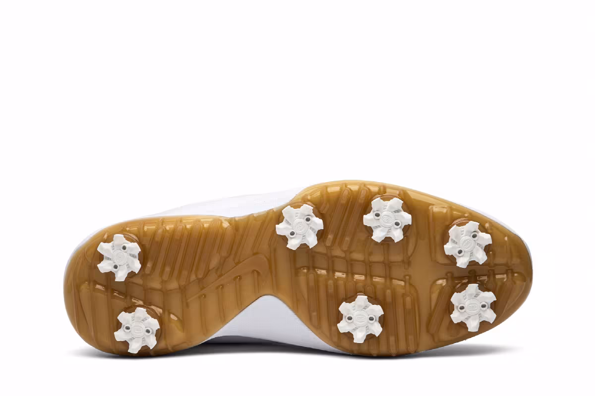 Air Jordan 11 Low Golf Metallic Gold, view 5