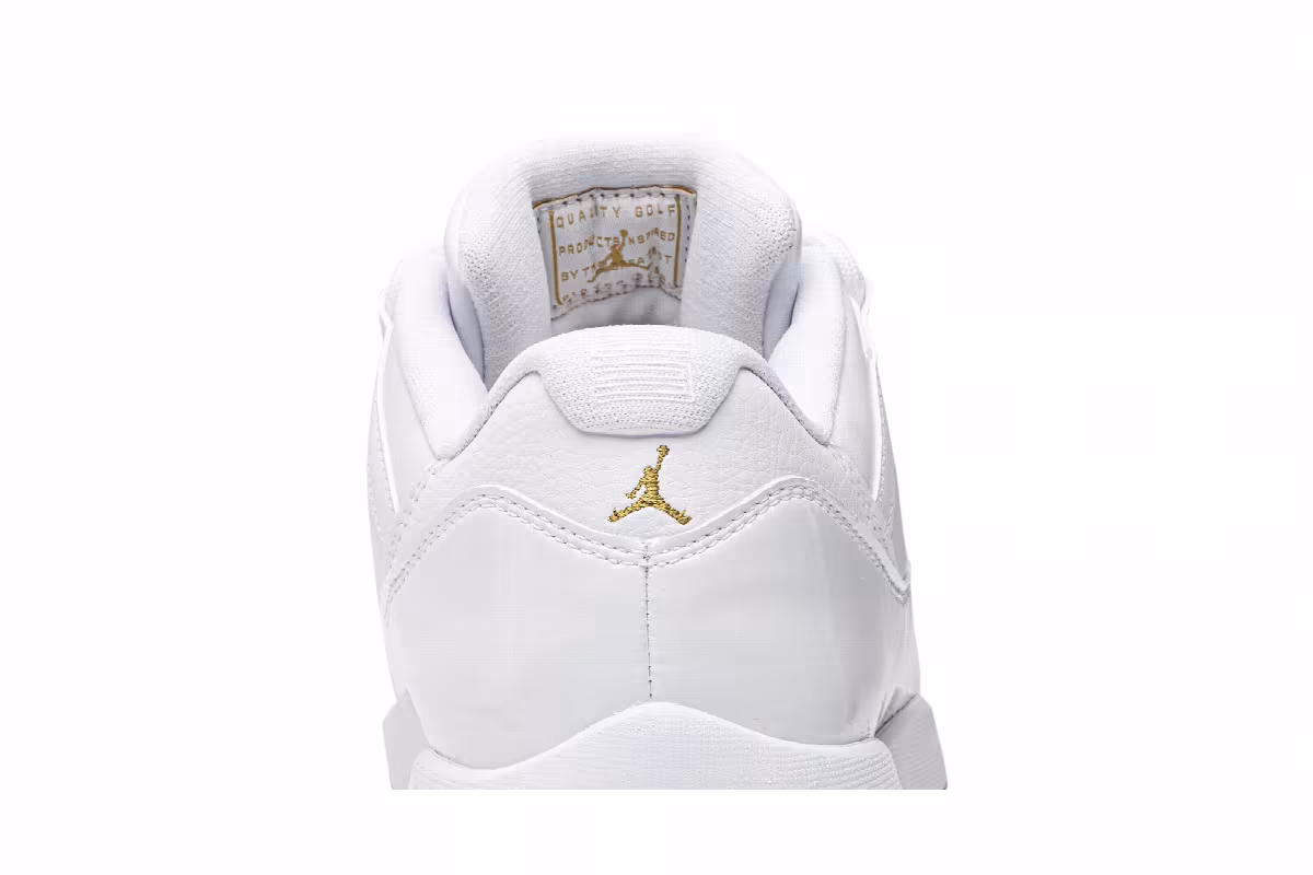 Air Jordan 11 Low Golf Metallic Gold, view 8