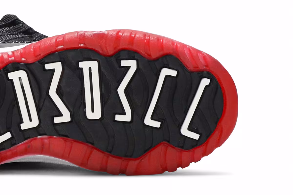 Air Jordan 11 PS Bred 2019 2019, view 6
