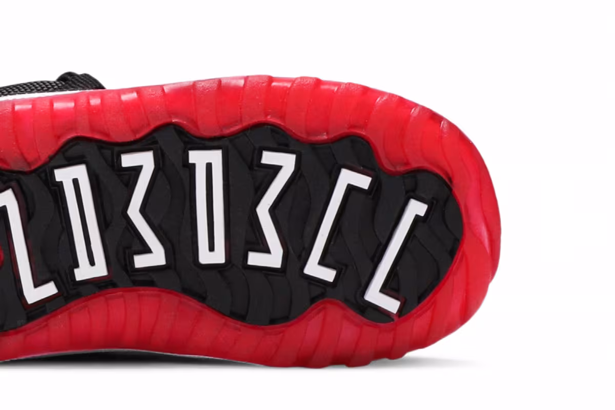 Air Jordan 11 TD Bred 2019 2019, view 6