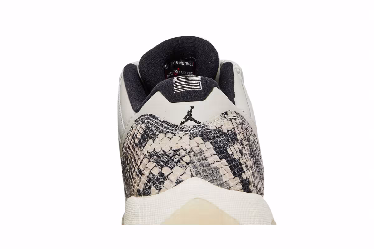 Air Jordan 11 Low GS Light Bone Snakeskin, view 8