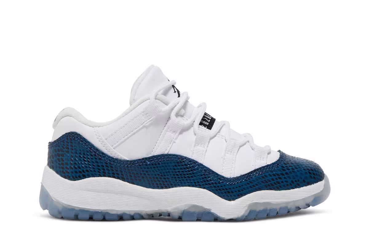 Air Jordan 11 Low PS Navy Snakeskin 2019, view 2