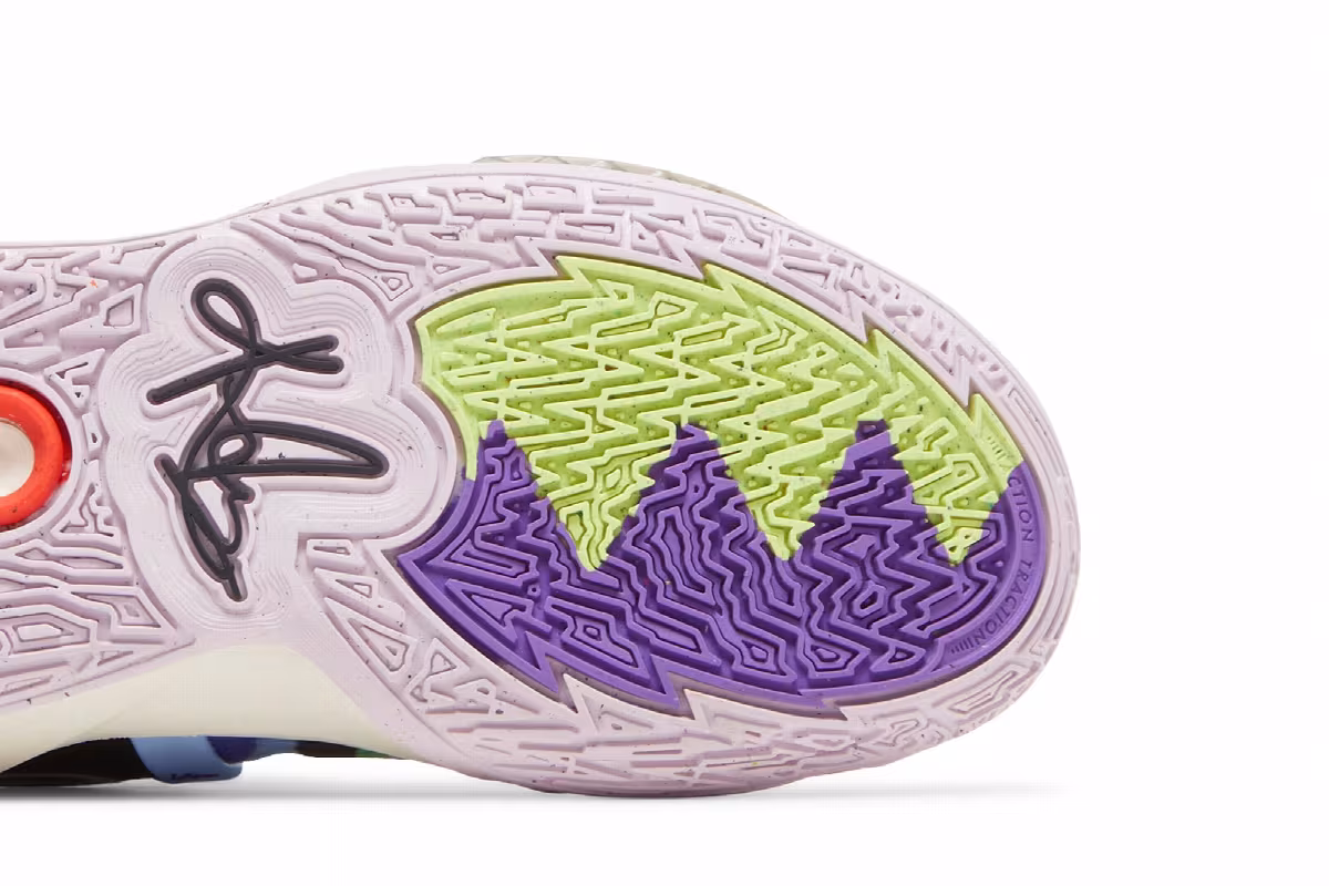 Nike Kyrie Infinity GS Aluminum, view 6