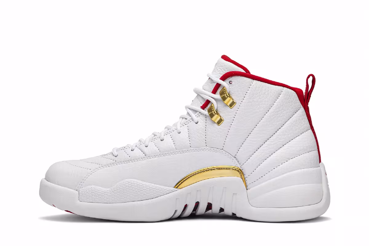 Air Jordan 12 FIBA, view 4