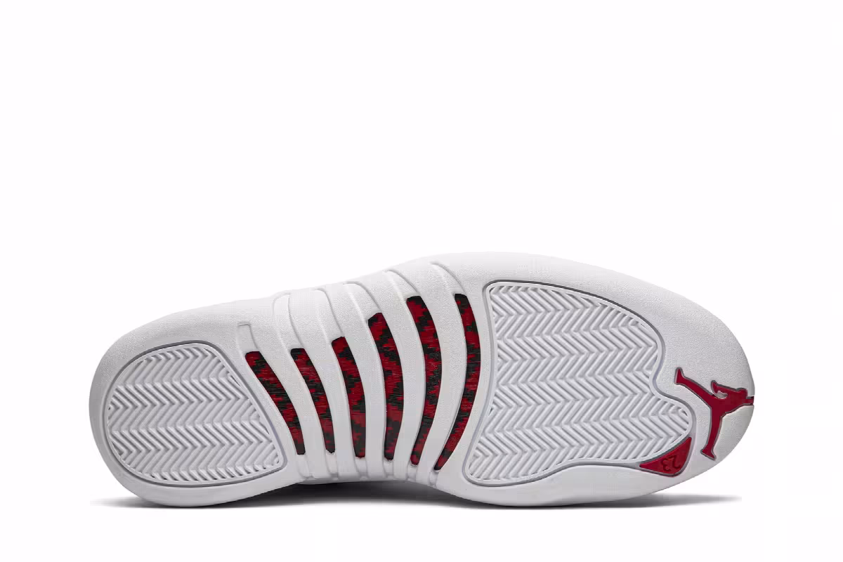 Air Jordan 12 FIBA, view 5