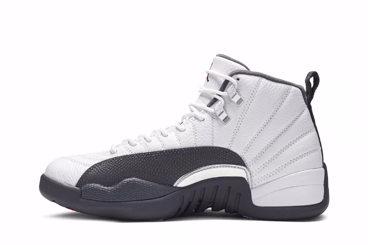 Air Jordan 12 White Grey, view 4