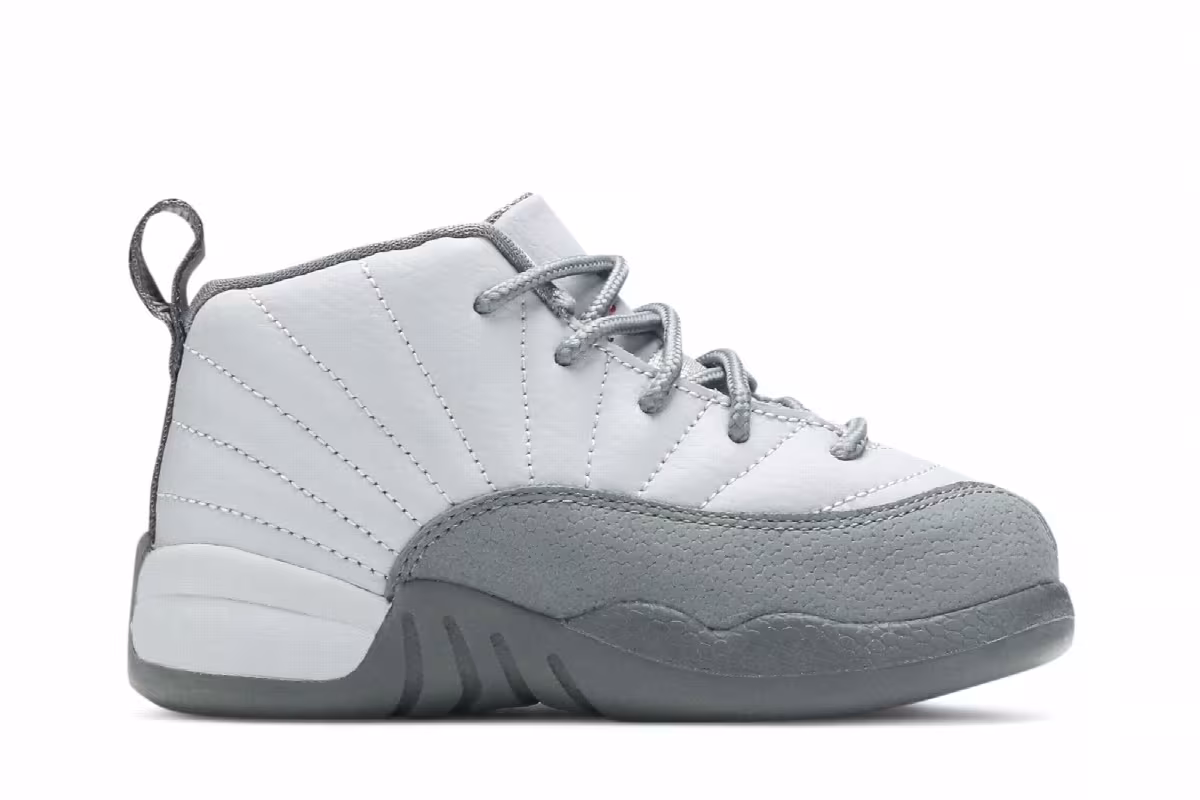 Air Jordan 12 TD Cool Grey, view 2