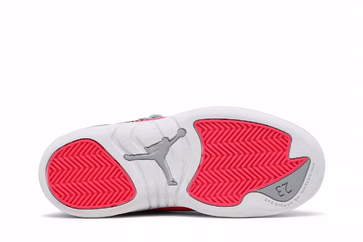 Air Jordan 12 PS Racer Pink, view 5