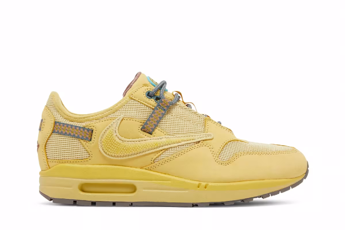 Travis Scott x Nike Air Max 1 Saturn Gold, view 2