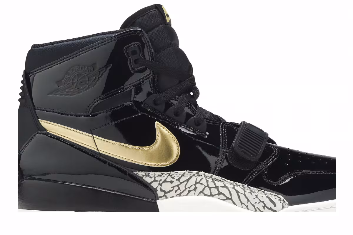 Air Jordan Legacy 312 Black Gold, view 3