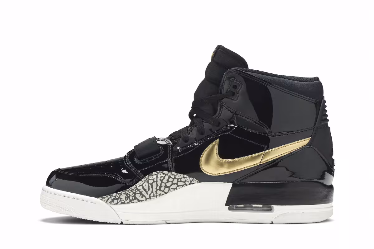 Air Jordan Legacy 312 Black Gold, view 4