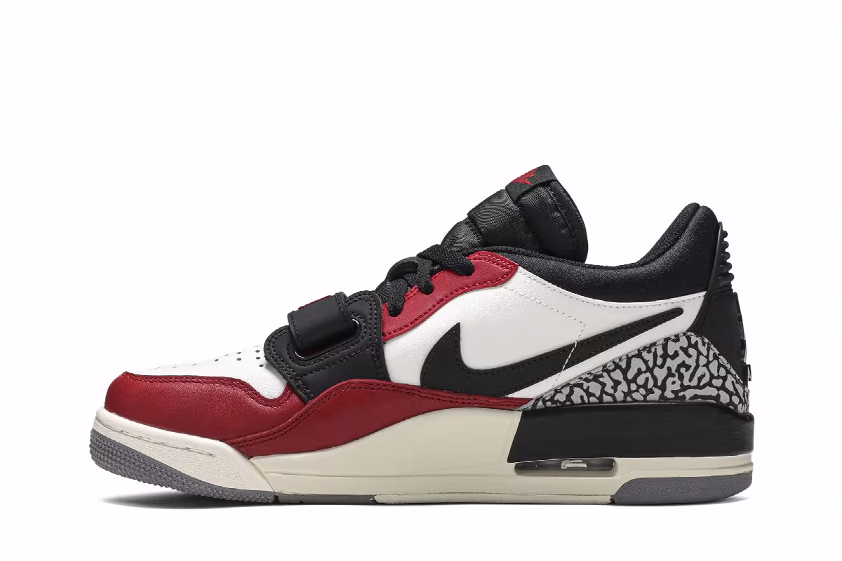Air Jordan Legacy 312 Low Chicago, view 4