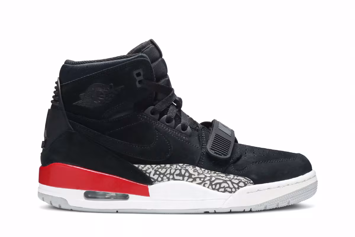 Air Jordan Legacy 312 Black Suede, view 2