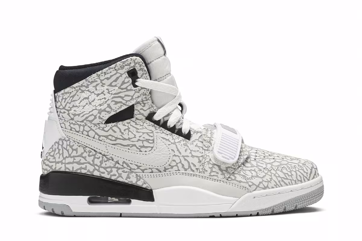 Air Jordan Legacy 312 Flip, Elephant Print, view 2