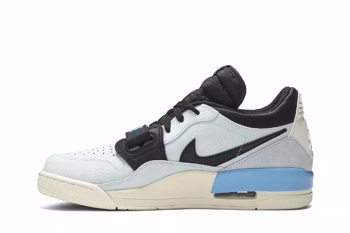 Air Jordan Legacy 312 Low Pale Blue, view 4