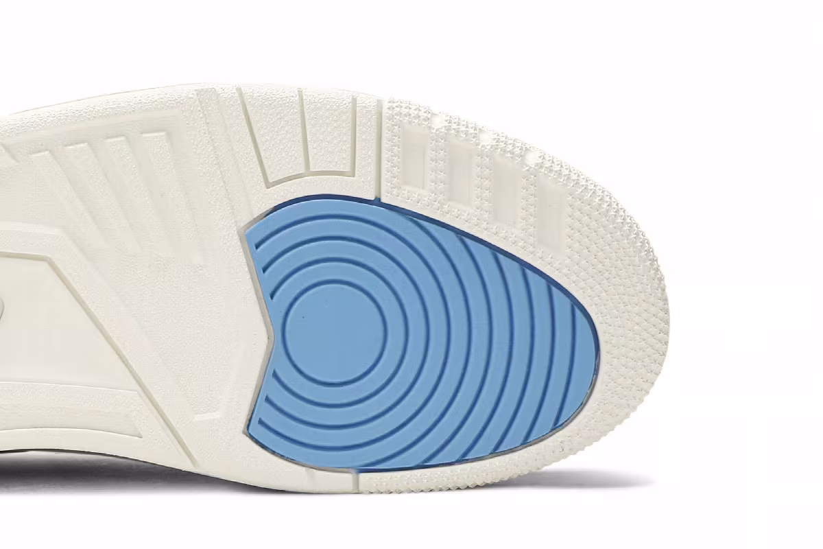 Air Jordan Legacy 312 Low Pale Blue, view 6