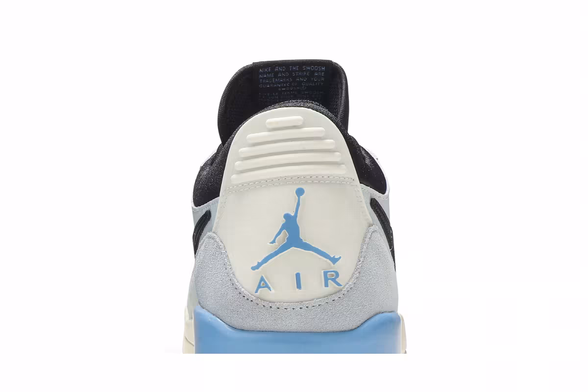 Air Jordan Legacy 312 Low Pale Blue, view 8