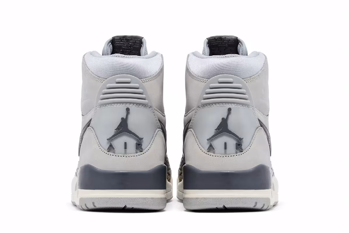 Air Jordan Legacy 312 Wolf Grey, view 7