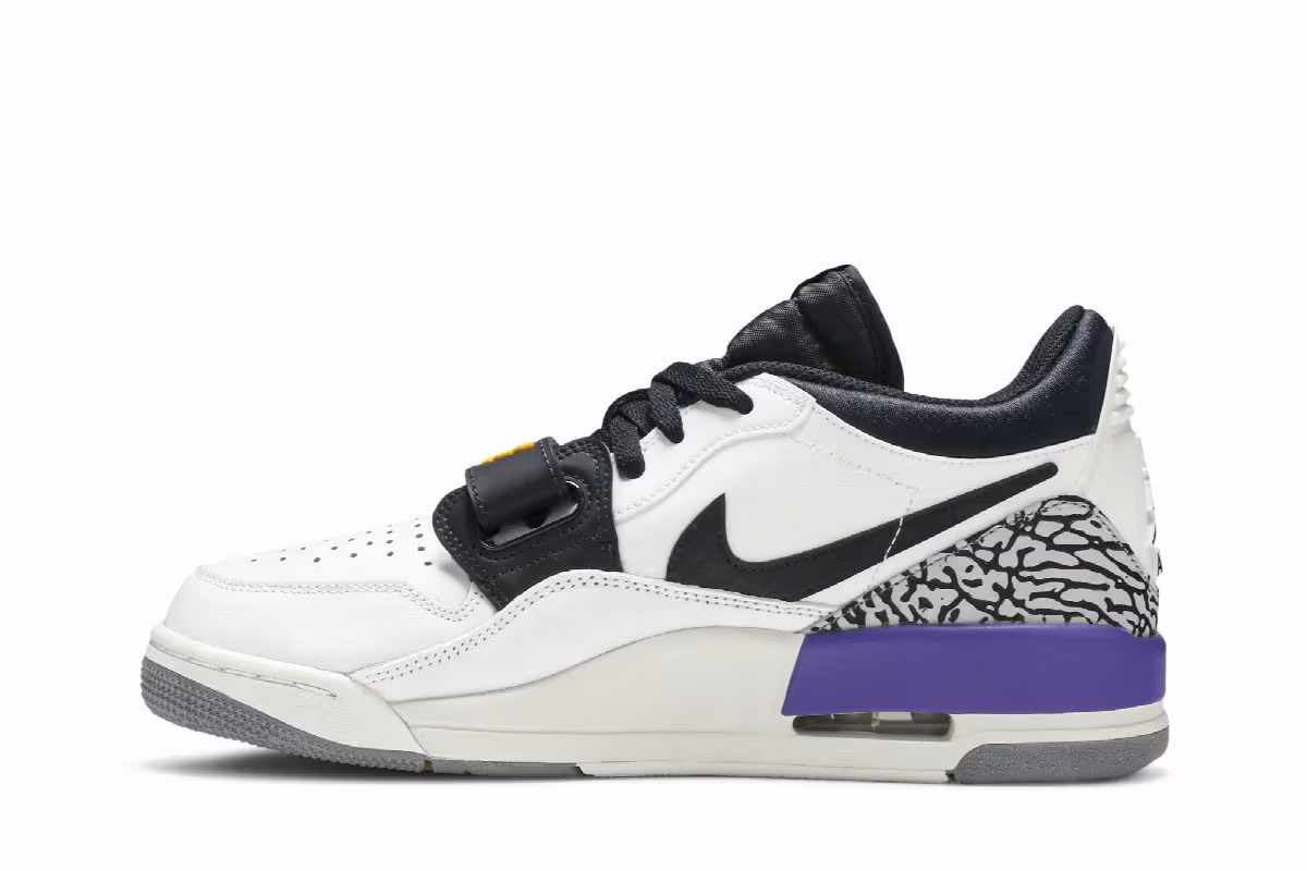 Air Jordan Legacy 312 Low Lakers, view 4