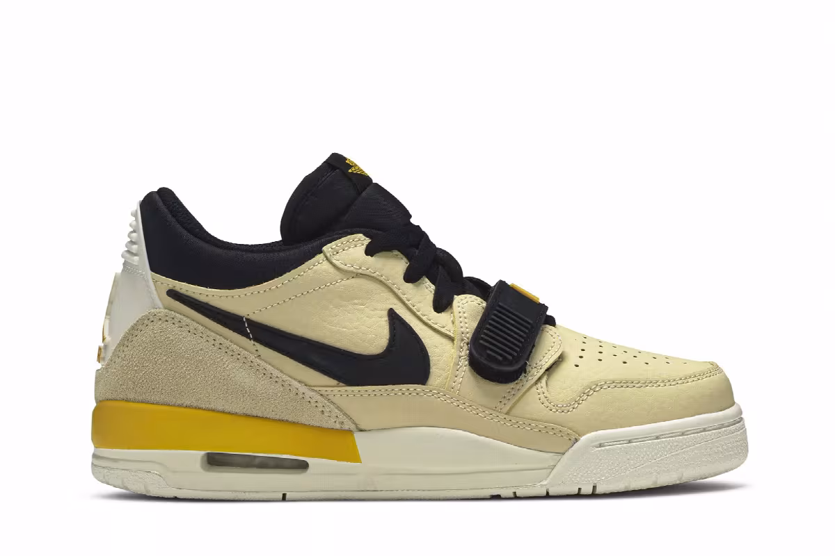 Air Jordan Legacy 312 Low GS Pale Vanilla, view 2