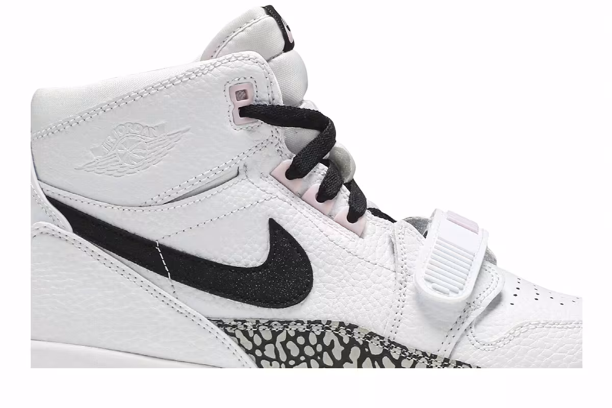 Air Jordan Legacy 312 GS White Black Pink Foam, view 3