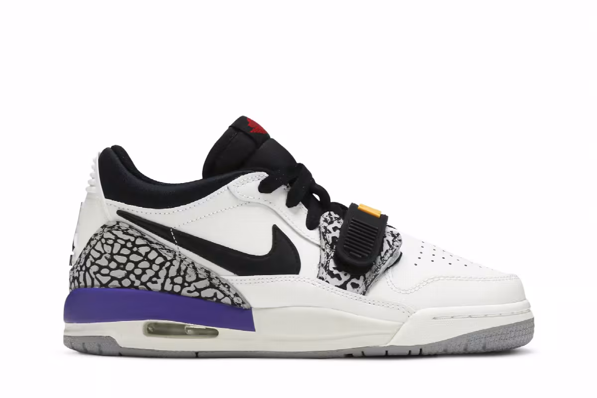 Air Jordan Legacy 312 Low GS Lakers, view 2