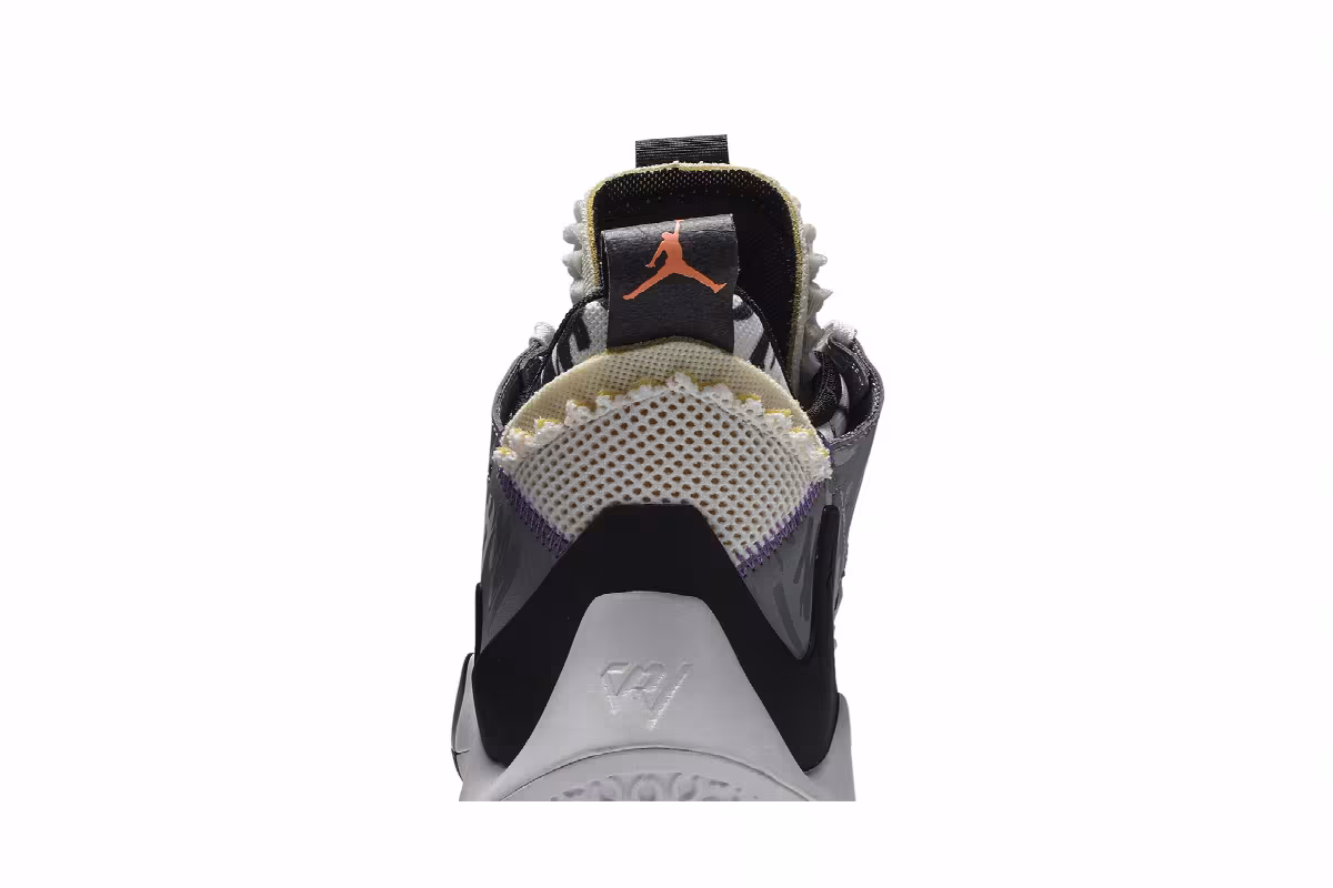 Air Jordan Why Not Zer0.2 SE Orange Pulse, view 8