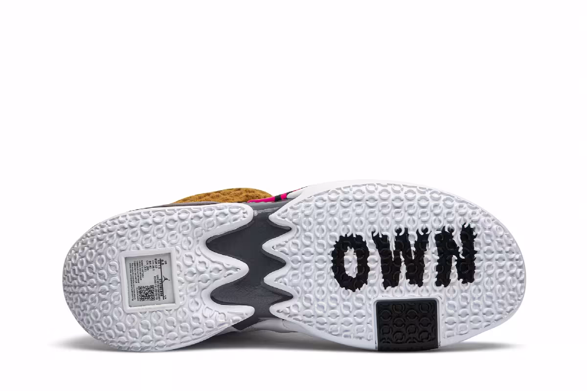Air Jordan Why Not Zer0.2 Own The Chaos, view 5