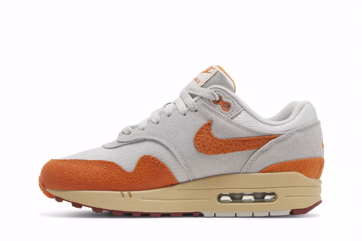 Nike Women's Air Max 1 Master - Magma Orange, view 4