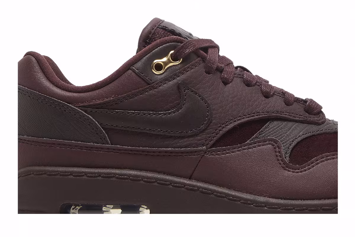 Nike Women's Air Max 1 Burgundy Crush, view 3