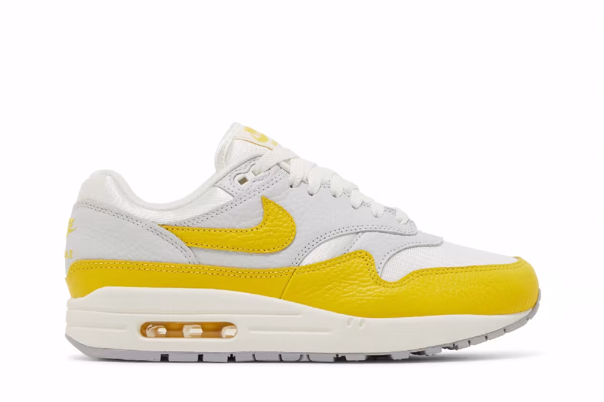 Nike Women's Air Max 1 Tour Yellow, view 2