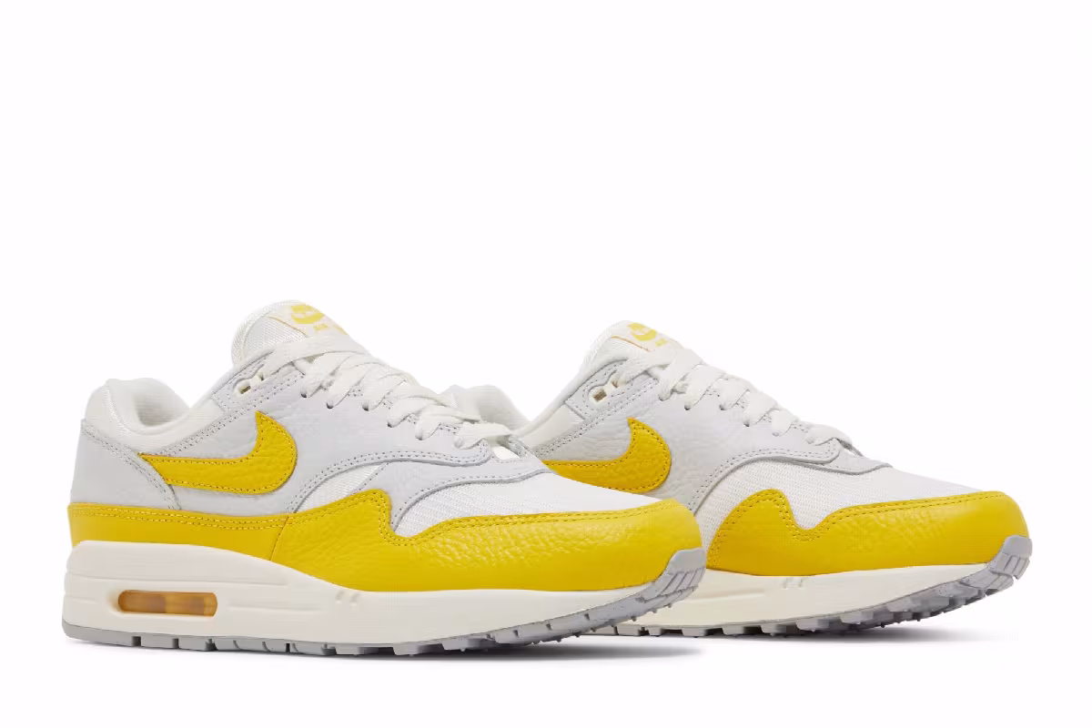 Nike Women's Air Max 1 Tour Yellow, view 9