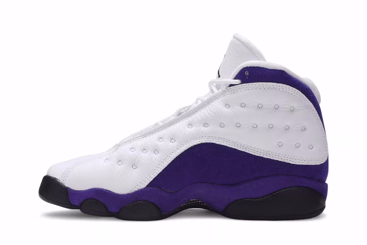 Air Jordan 13 GS Lakers, view 4