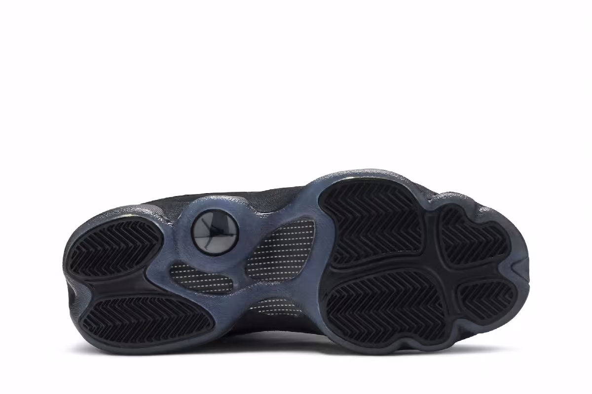 Air Jordan 13 GS Cap and Gown, view 5