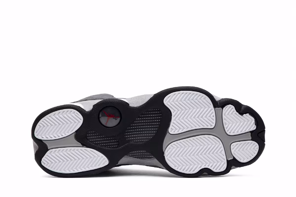 Air Jordan 13 GS Atmosphere Grey, view 5
