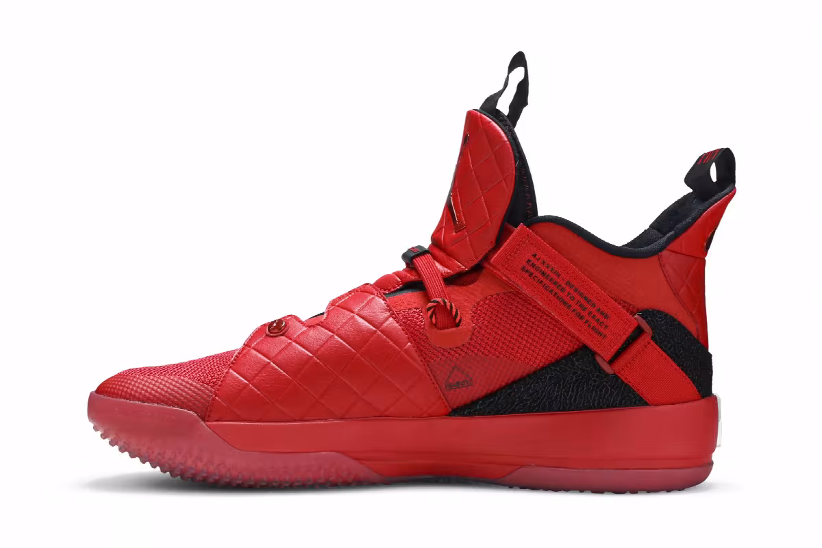 Air Jordan 33 University Red, view 4