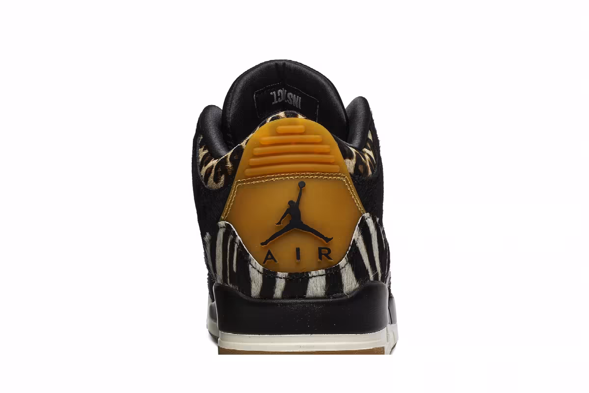 Air Jordan 3 SE Animal Instinct, view 8